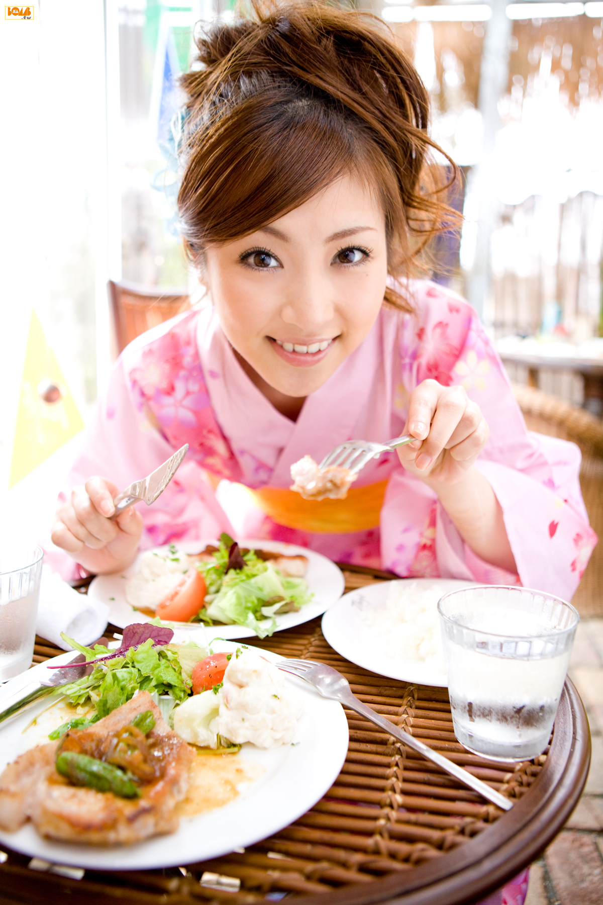 [Bomb.tv]Natsuko_Tatsumi[2009.09]tn001
