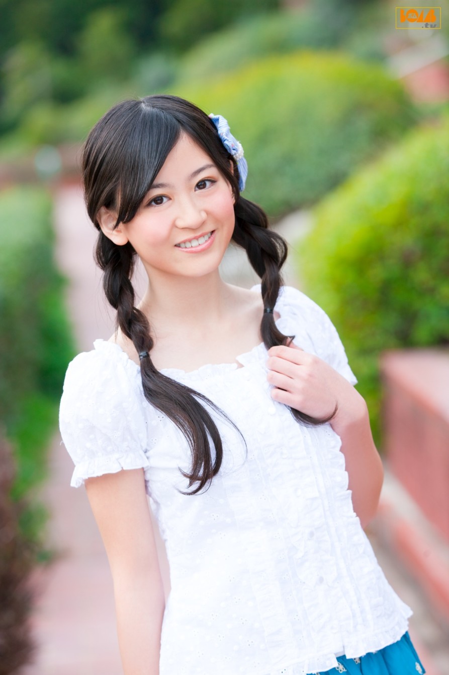 Bomb.tv.GRAVURE.Channel.2011.06.NMB48_6